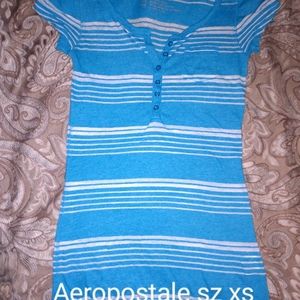 Size s shirt aeropostale